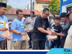 LPM Kabupaten Indramayu dan PWI Indramayu Tebar Kebahagiaan Iduladha, Ratusan Paket Daging Kurban Dibagikan